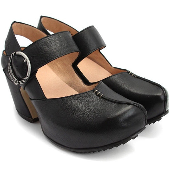 John Fluevog Shoes - John Fluevog PREPARE GUIDE PLATFORM MARY JANE HEEL Size 7